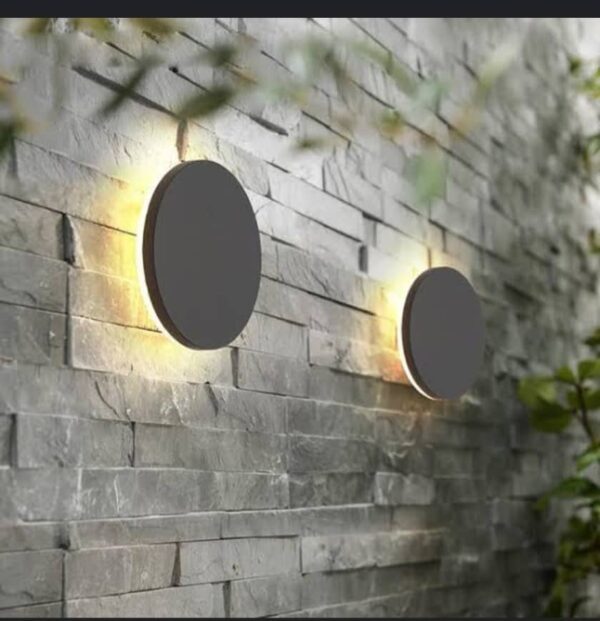 Minimalist Circular Outdoor Wall Sconce